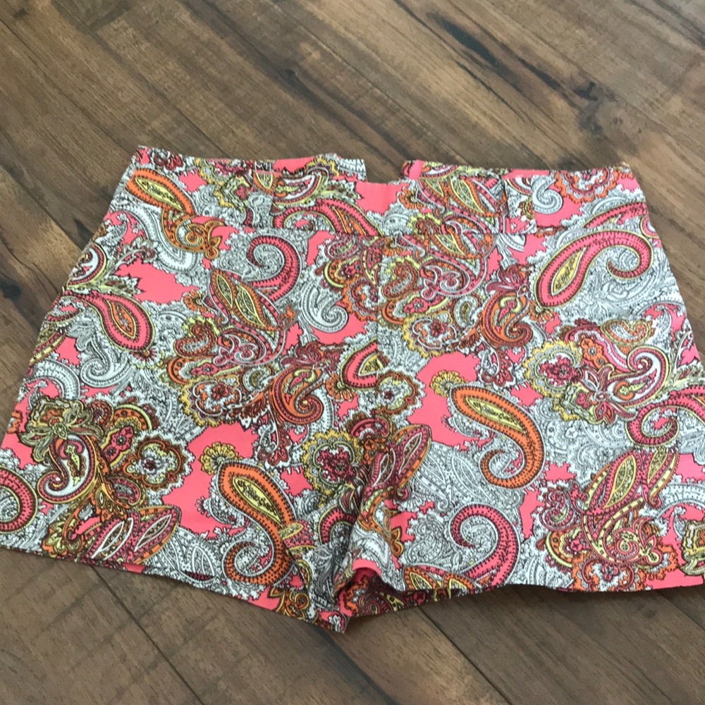 H&M high waisted paisley shorts